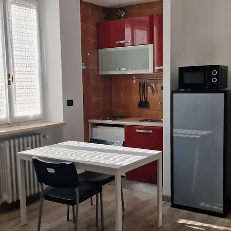 Vittorio Ventidue Studio Apartment Turin